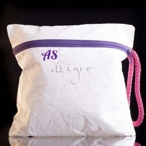 Tyvek® map with zipper