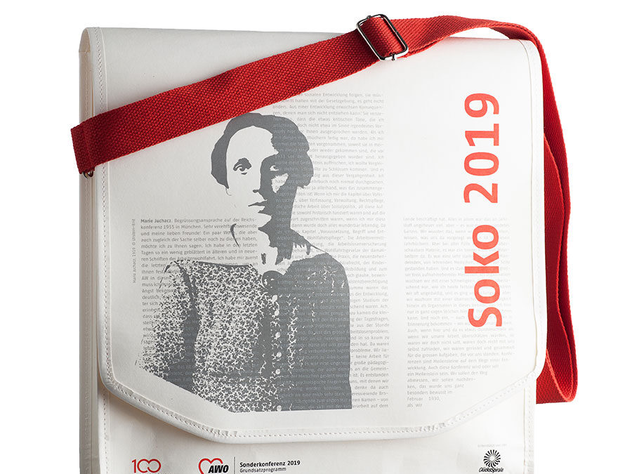 washable paper messenger bag